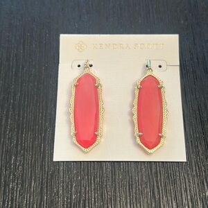 Vintage Kendra Scott “Francine” Earrings in Pink Agate
